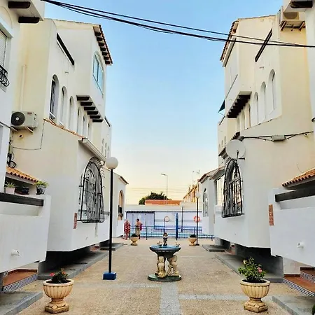 La Caleta 아파트 또레비에하